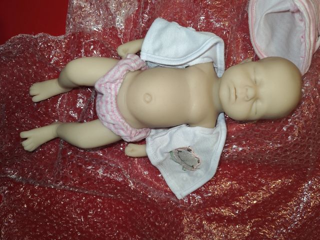 Bebe reborn silicona platino 