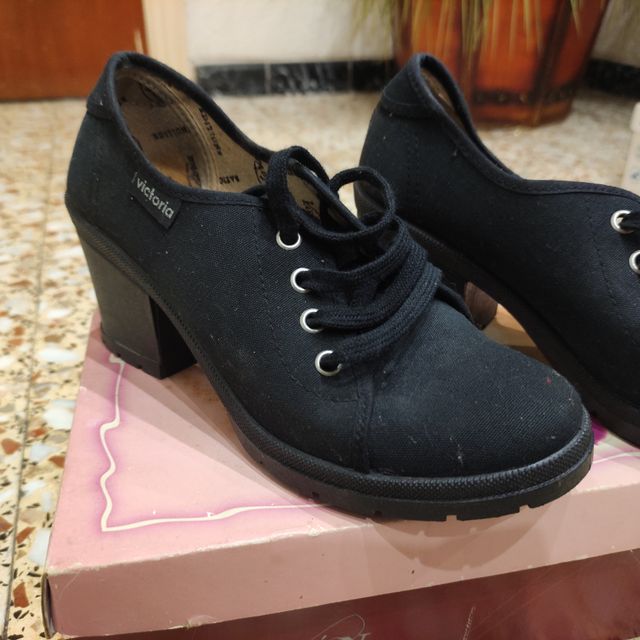 Zapatos lona negros
