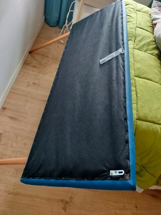 Cabecero polipiel azul para cama 135-140