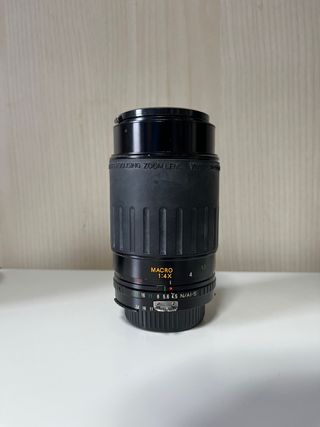 Vivitar 70/210mm F4.5/5.6 Macro Focusing Zoom Lens