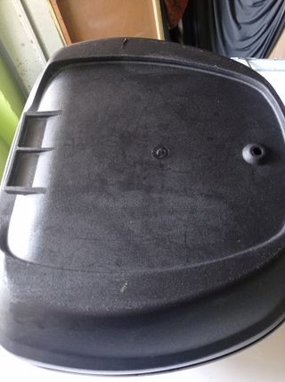 BAUL PARA CASCOS DE MOTOS 