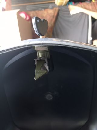 BAUL PARA CASCOS DE MOTOS 