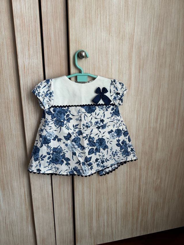 Vestido bebé talla 9 meses como nuevo