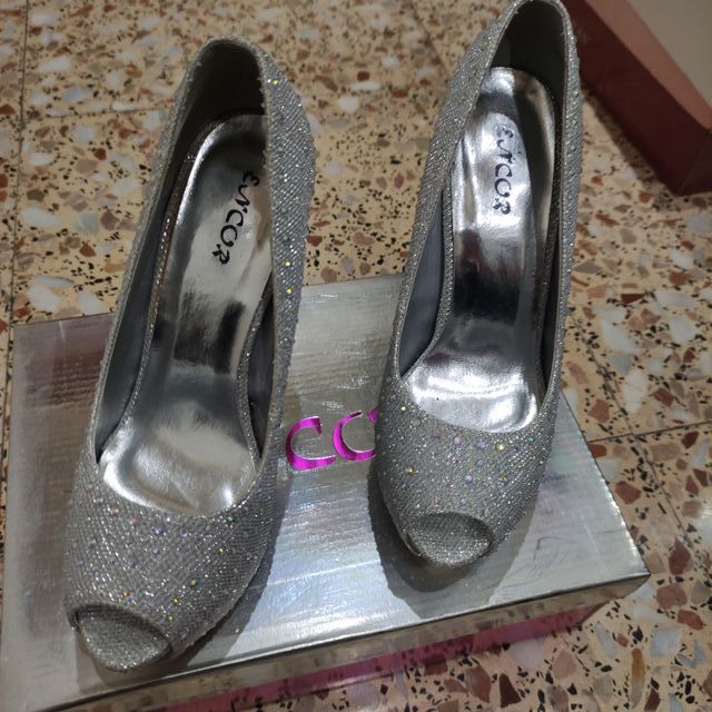 Zapatos peep toe mujer