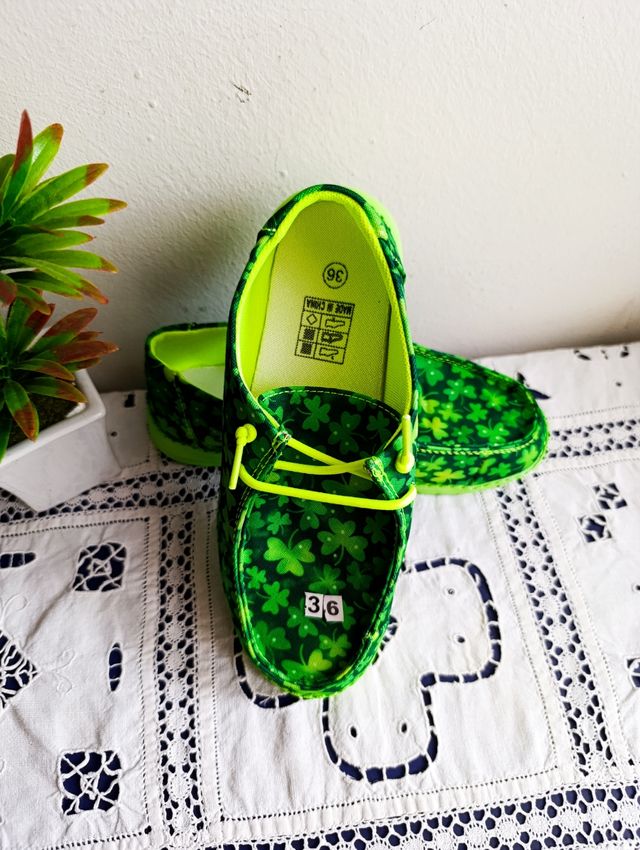 Scarpe in tessuto leggerissime antiscivo