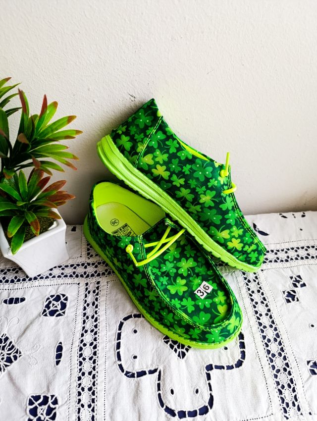 Scarpe in tessuto leggerissime antiscivo