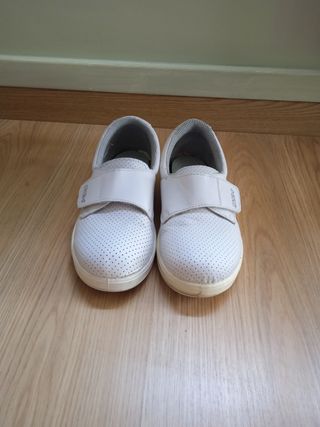 Zapatos sanitarios de seguridad PSH Talla 40