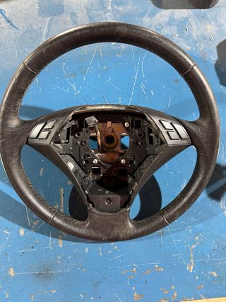 Volante 530d e60 multifuncion