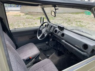 Suzuki Santana SJ410 1987