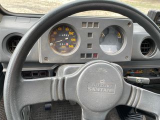 Suzuki Santana SJ410 1987