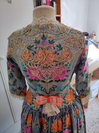 Traje fallera