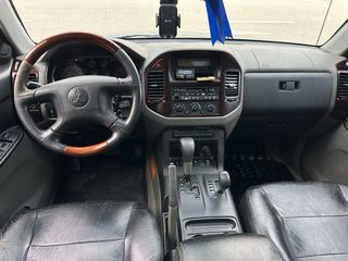 Mitsubishi MONTERO 3.5 GDI GLS AUTOMATICO