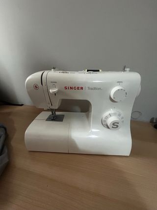 Maquina de coser Singer