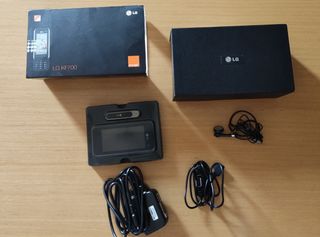 LG KF 700