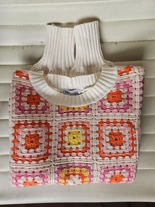 Zara Cream Pink Crochet Jumper Size M