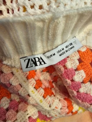 Zara Cream Pink Crochet Jumper Size M
