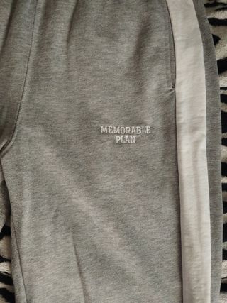 Pantalón chándal Bershka mujer