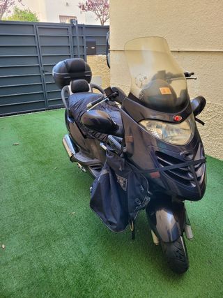 Moto kymco grand dink 125