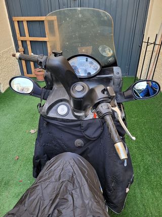 Moto kymco grand dink 125