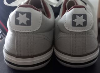 Zapatillas tipo converse 