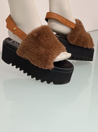 Sandali Teddy con platform