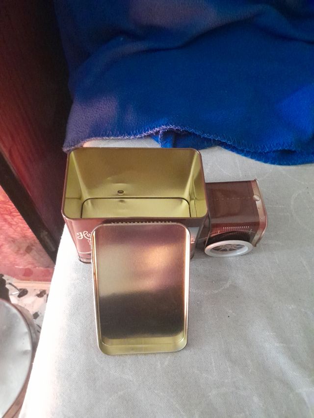 Caja musical de ojalata