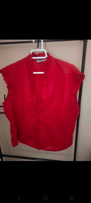 Camisa manga corta roja con botones