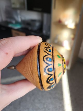 Trottola yoyo con decorazioni