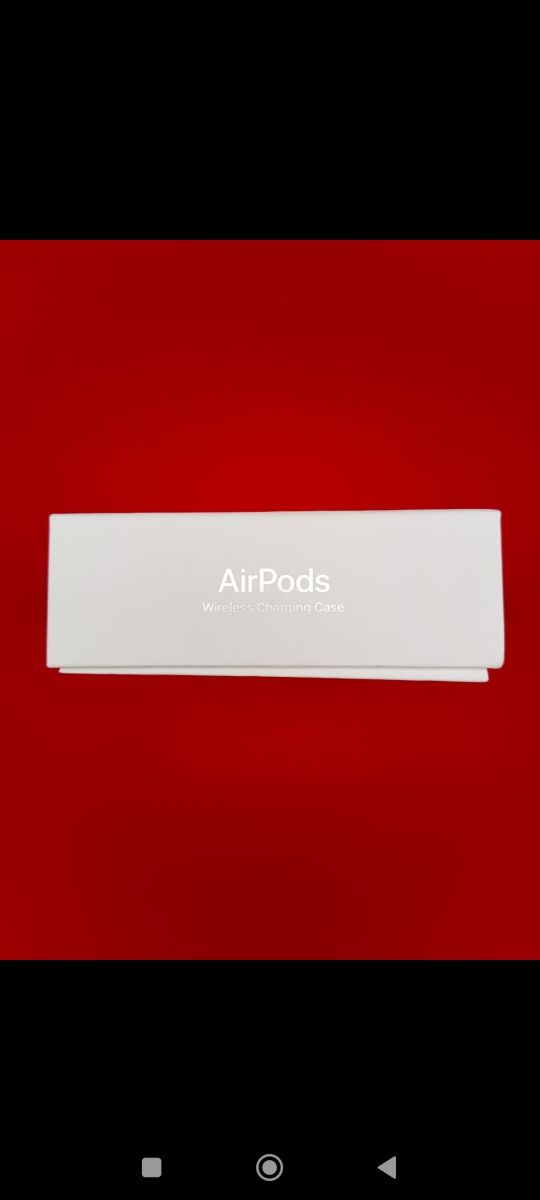 Apple AirPods con Estuche de Carga con Cable