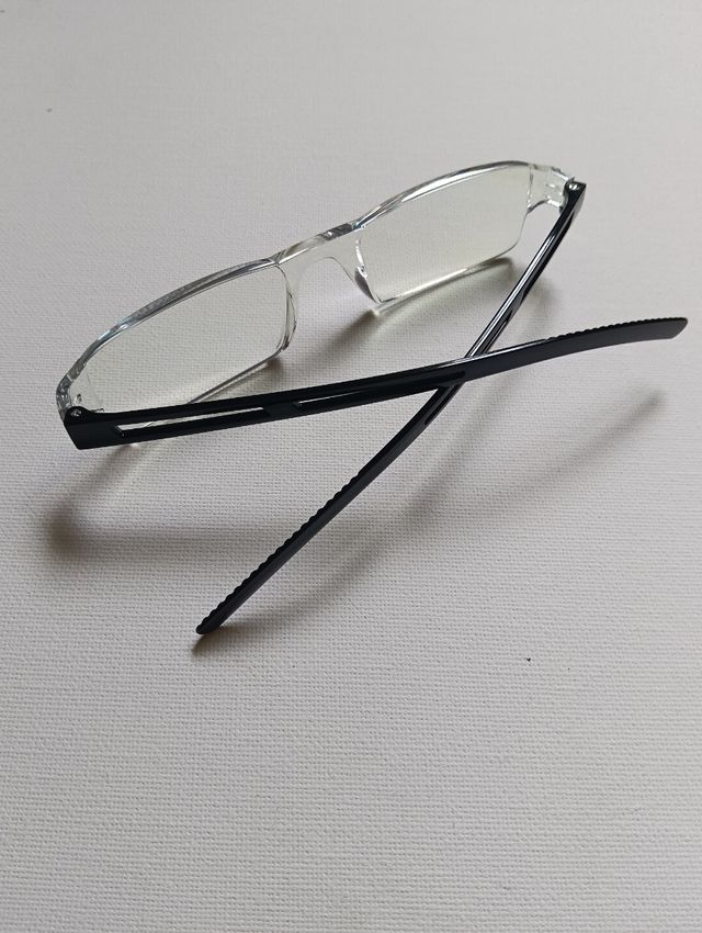 Gafas de cerca de 2,50 para leer