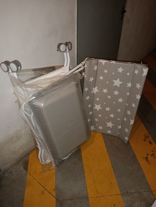 Se vende bañera cambiador