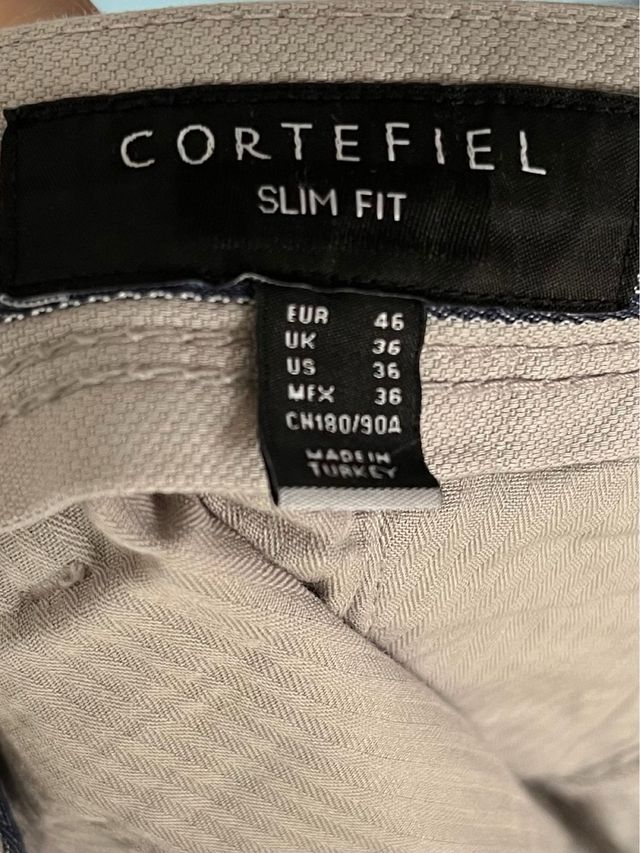Pantalón gris claro Cortefiel
