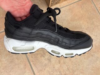 NIKE WMNS Air Max 95
