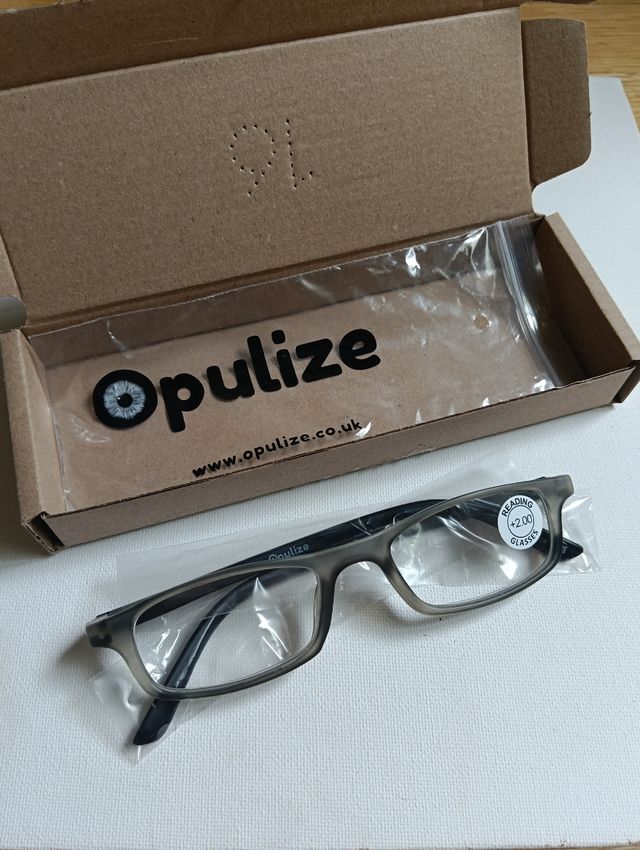 Gafas de cerca de 2,00 para leer