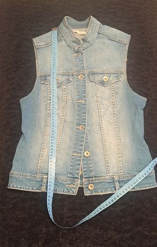 Chaleco elástico vaquero Stradivarius 