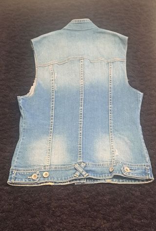 Chaleco elástico vaquero Stradivarius 