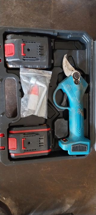 Forbice da potatura elettrica