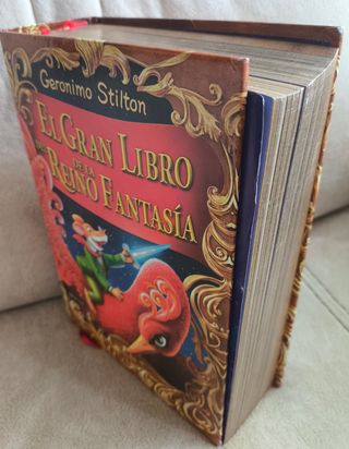 El gran libro del Reino de la Fantasía: ¡Descubre el mítico perfume de la fantasía!