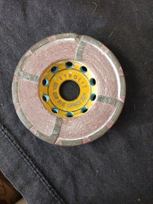 Plato  rectificador tyrolit 110