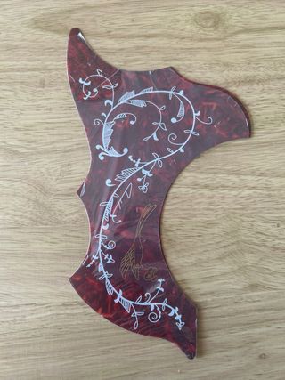 Golpeador acustica estilo Hummingbird