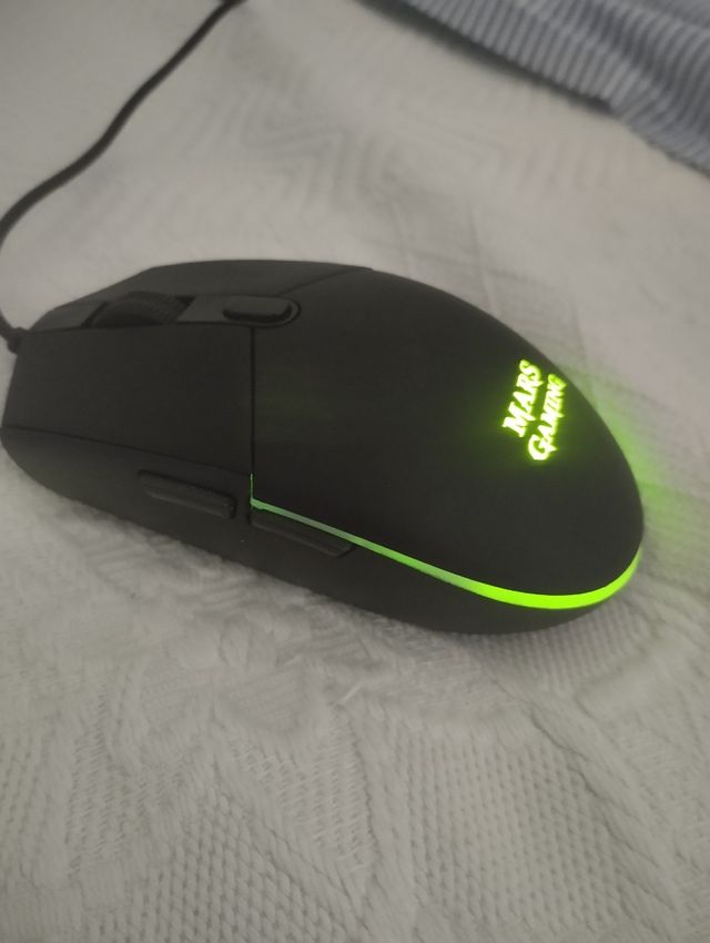 Teclado y Ratón RGB