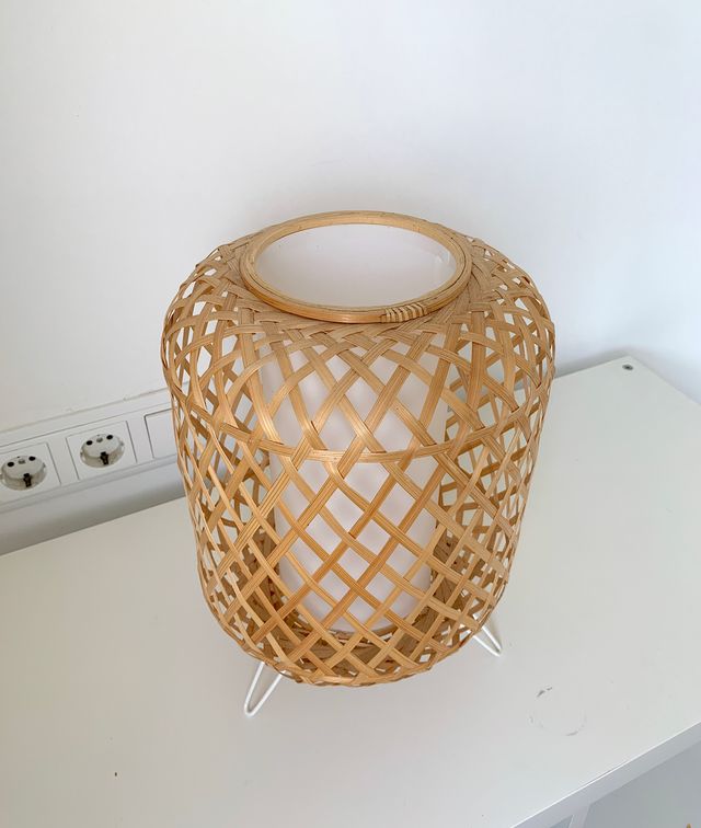 Lampara de mesa, IKEA, GOTTORP 