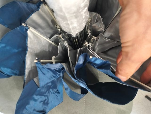 Ombrello piccolo per auto