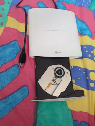 DVD  CD-ROOM externa