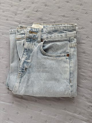 Vaqueros Claros Rectos