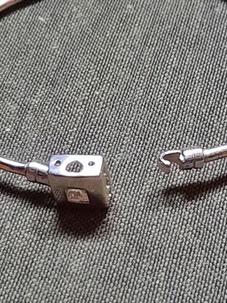 Pulsera rígida Plata 925M con cierre