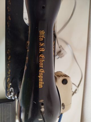 MAQUINA DE COSER ALFA AÑOS 40 RESTAURADA CON MOTOR