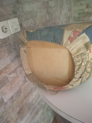 Sofa juguete y silla madera