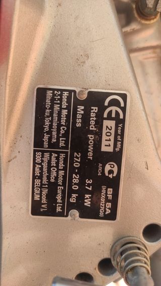 Neumática  HONWAVE T27IE+ Fueraborda honda BF5