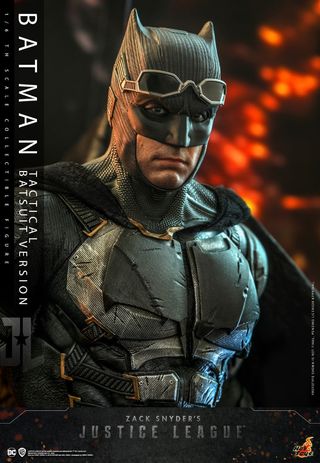 Hot Toys TMS 85 Batman Tactical